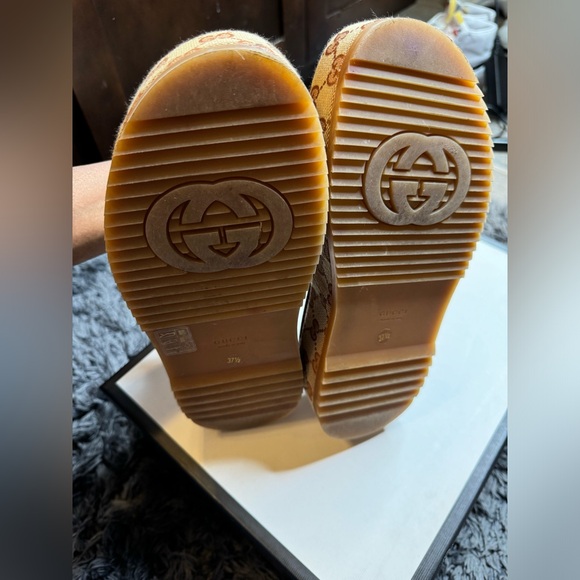 Gucci Platform Sandal 37.5 - Picture 3 of 6